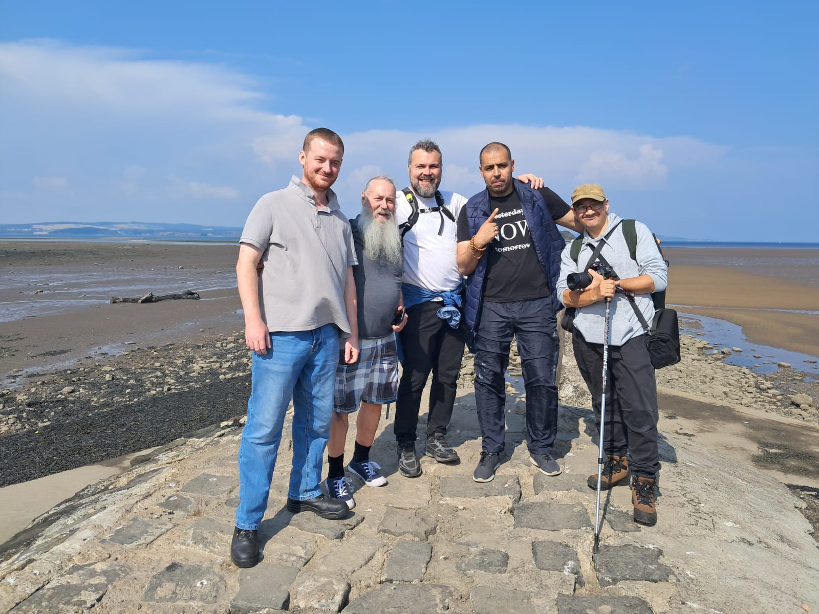 Wellbeing walk along the River Almond and Cramond Beach